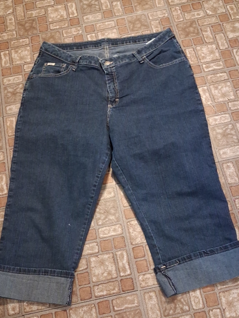 Riders by Lee Dark Blue Denim Capris Size 20W